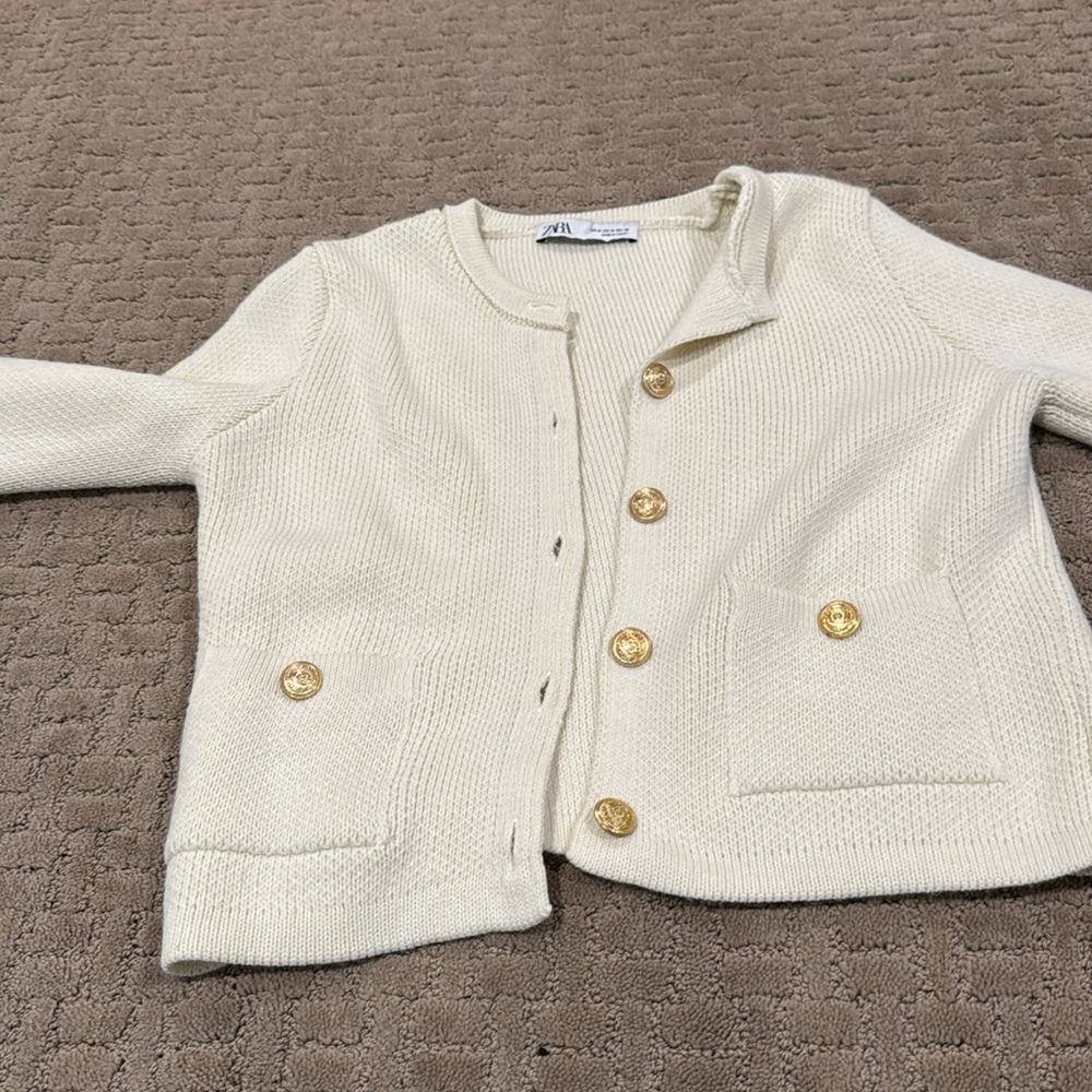 Great lightweight Zara sweater